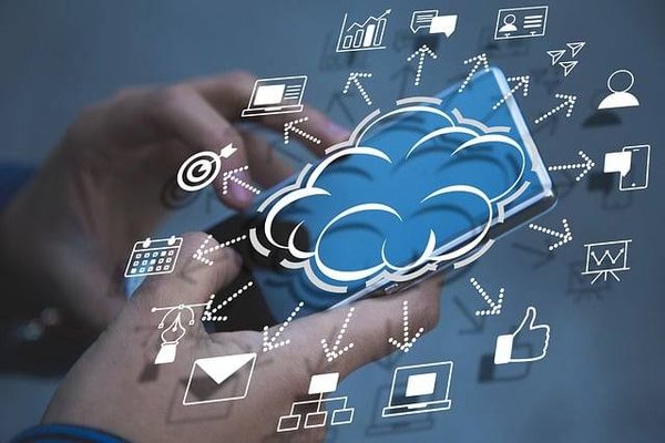 Les avantages et les inconvénients du stockage dans le Cloud : quels sont les risques et les coûts ?